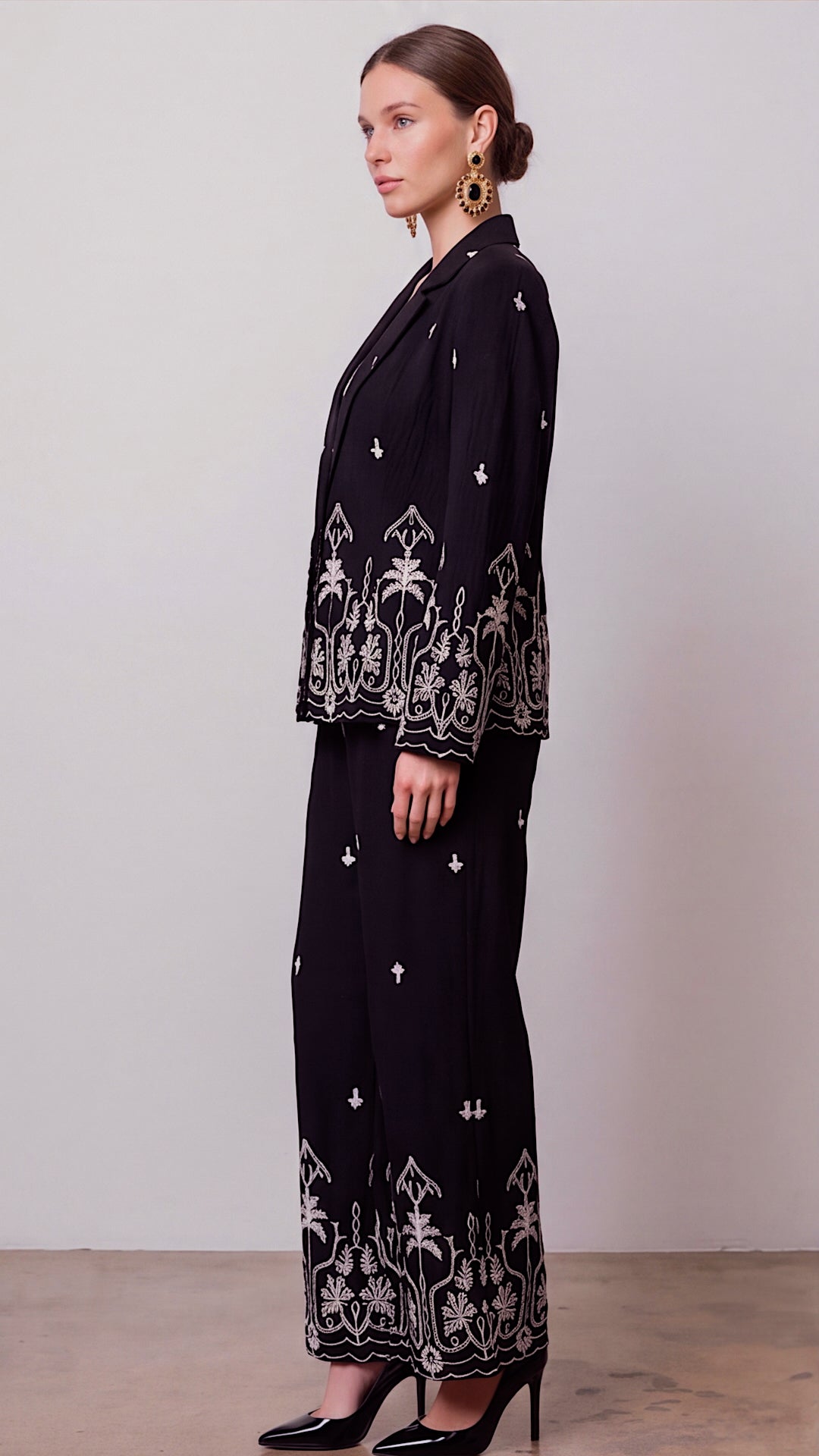Palais Embroidered Double Breasted Blazer